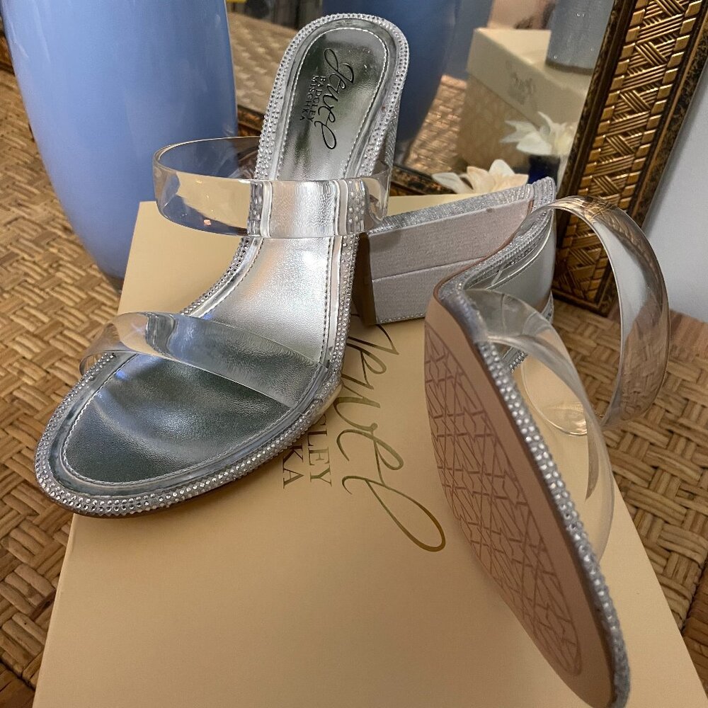BADGLEY MISCHKA JEWEL Lucero Block Heel Slide Sandals in Clear Size 8 New NIB